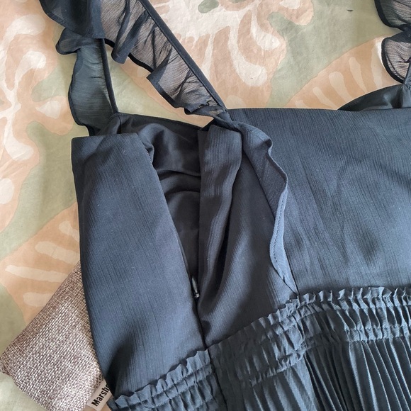 Club Monaco dress - Picture 4 of 11